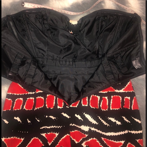 MUSE red/white/black print strapless dress, size 4 - Picture 5 of 8